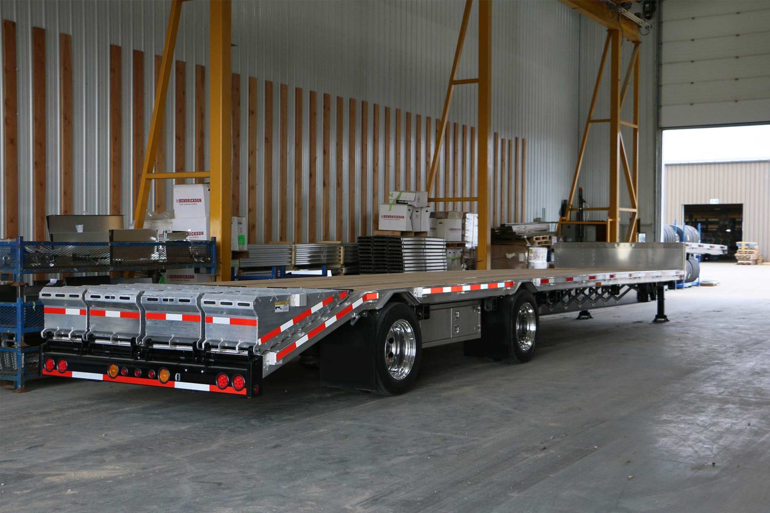 Renown Drop Deck Beavertail Lode King