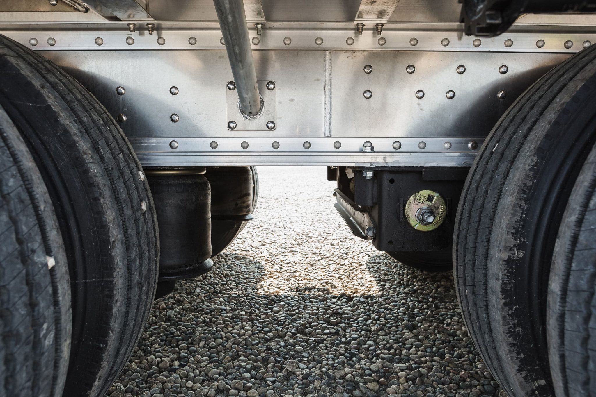 HendricksonINTRAAXsuspension2 Lode King