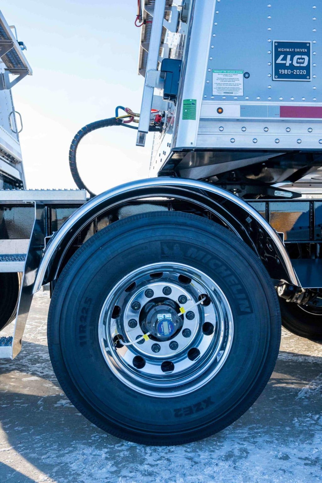 Lode King Distinction Aluminum Hopper