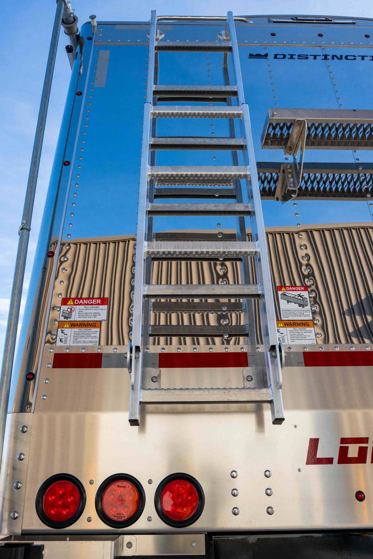 Lode King Distinction Aluminum Hopper
