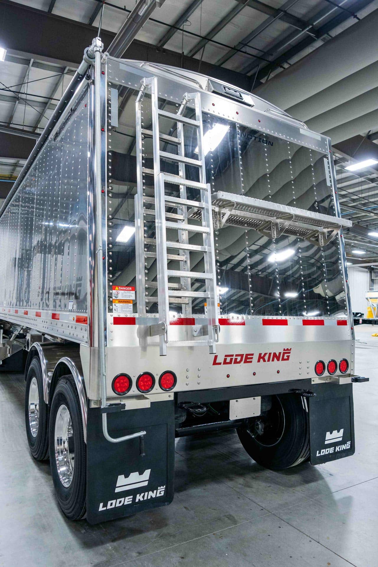Lode King Distinction Aluminum Hopper