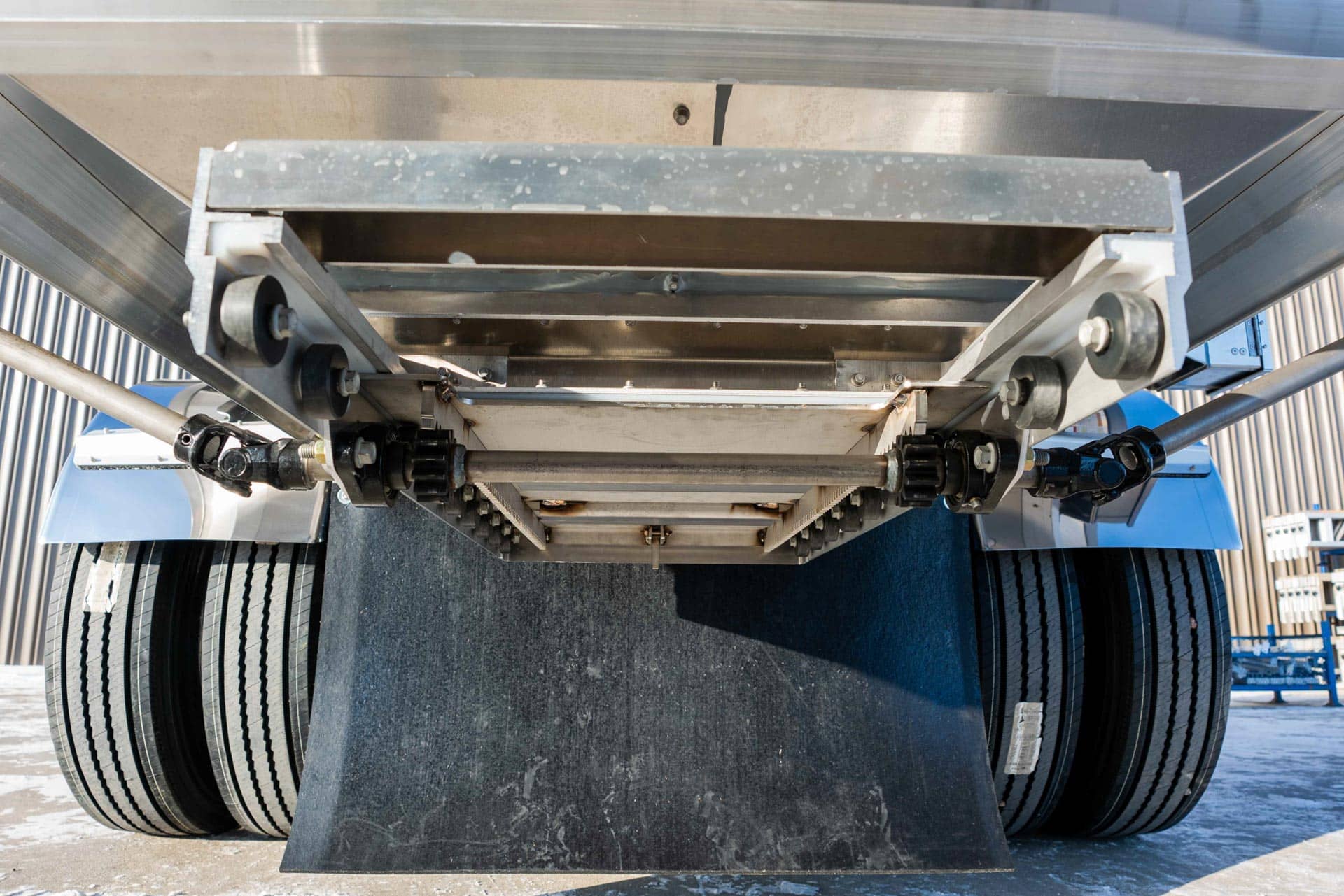 Lode King Distinction Aluminum Hopper