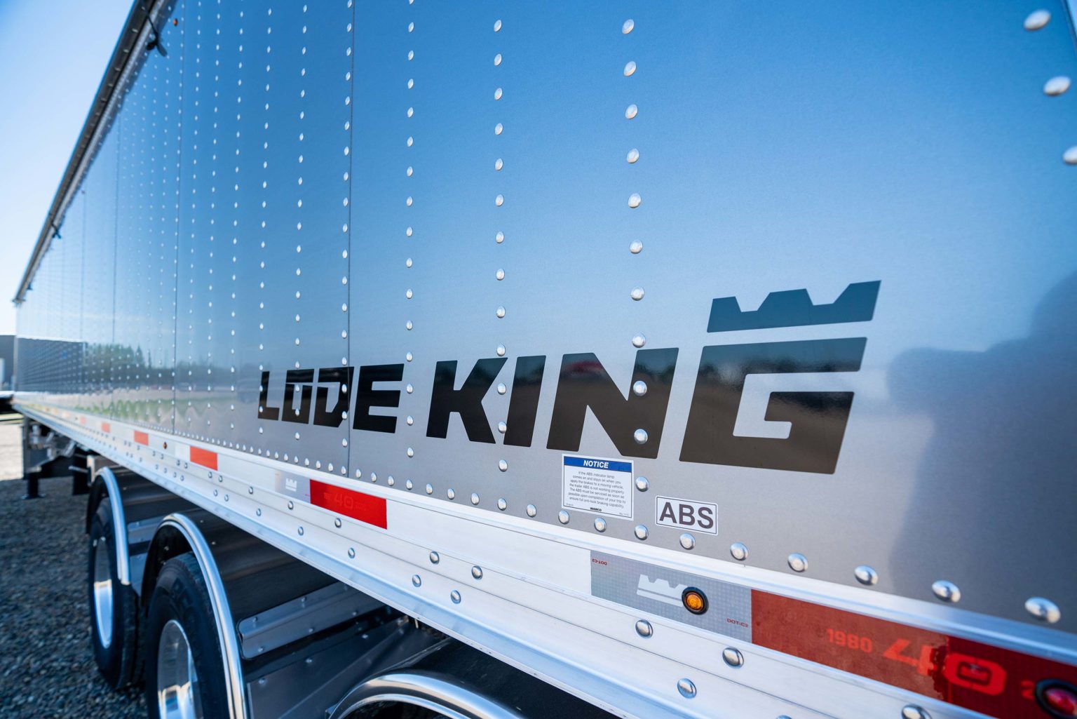Lode King Distinction Tri-Axle Hopper